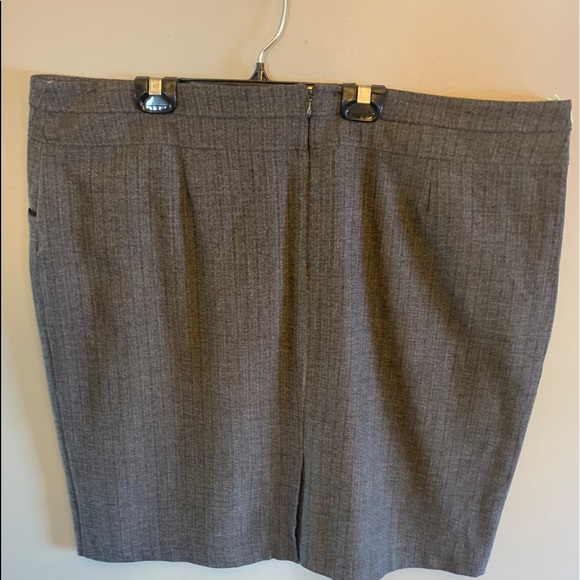 Ricki’s skirt, grey size 18 - Picture 2 of 5